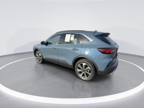 Used 2024 Ford Escape Platinum image 6