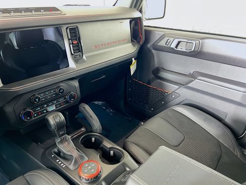New 2026 Ford Bronco Raptor w/ Interior Carbon Fiber Pack AWD/4WD image 27