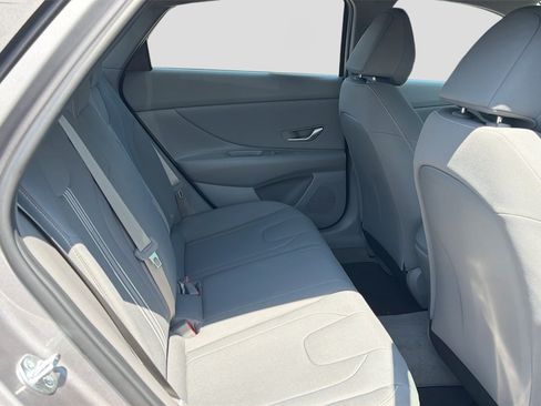 Certified 2023 Hyundai Elantra SEL w/ Convenience Package FWD image 26