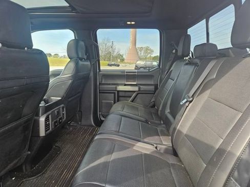 Used 2019 Ford F150 Raptor w/ Equipment Group 802A Luxury AWD/4WD image 23