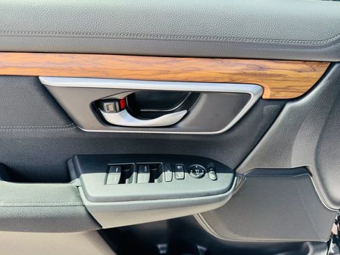 Used 2021 Honda CR-V EX image 9