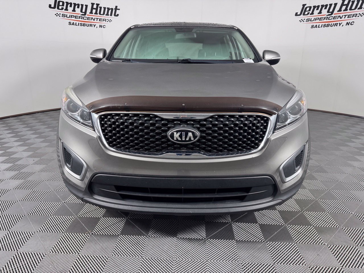 Used 2016 Kia Sorento L FWD image 5