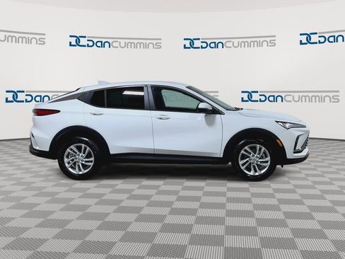 New 2026 Buick Envista Preferred w/ Convenience I Package image 2