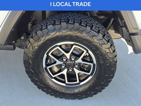 Used 2024 Jeep Wrangler Unlimited Rubicon image 10