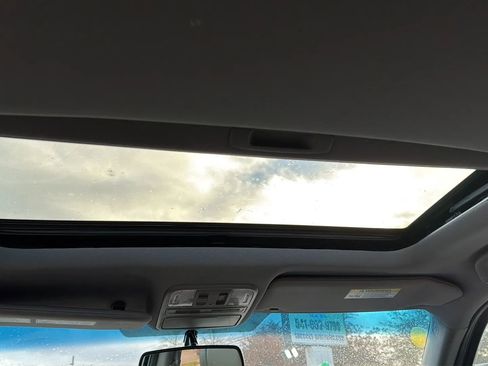 Used 2015 Honda Pilot EX-L image 11