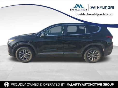 Used 2019 Hyundai Santa Fe SE image 2