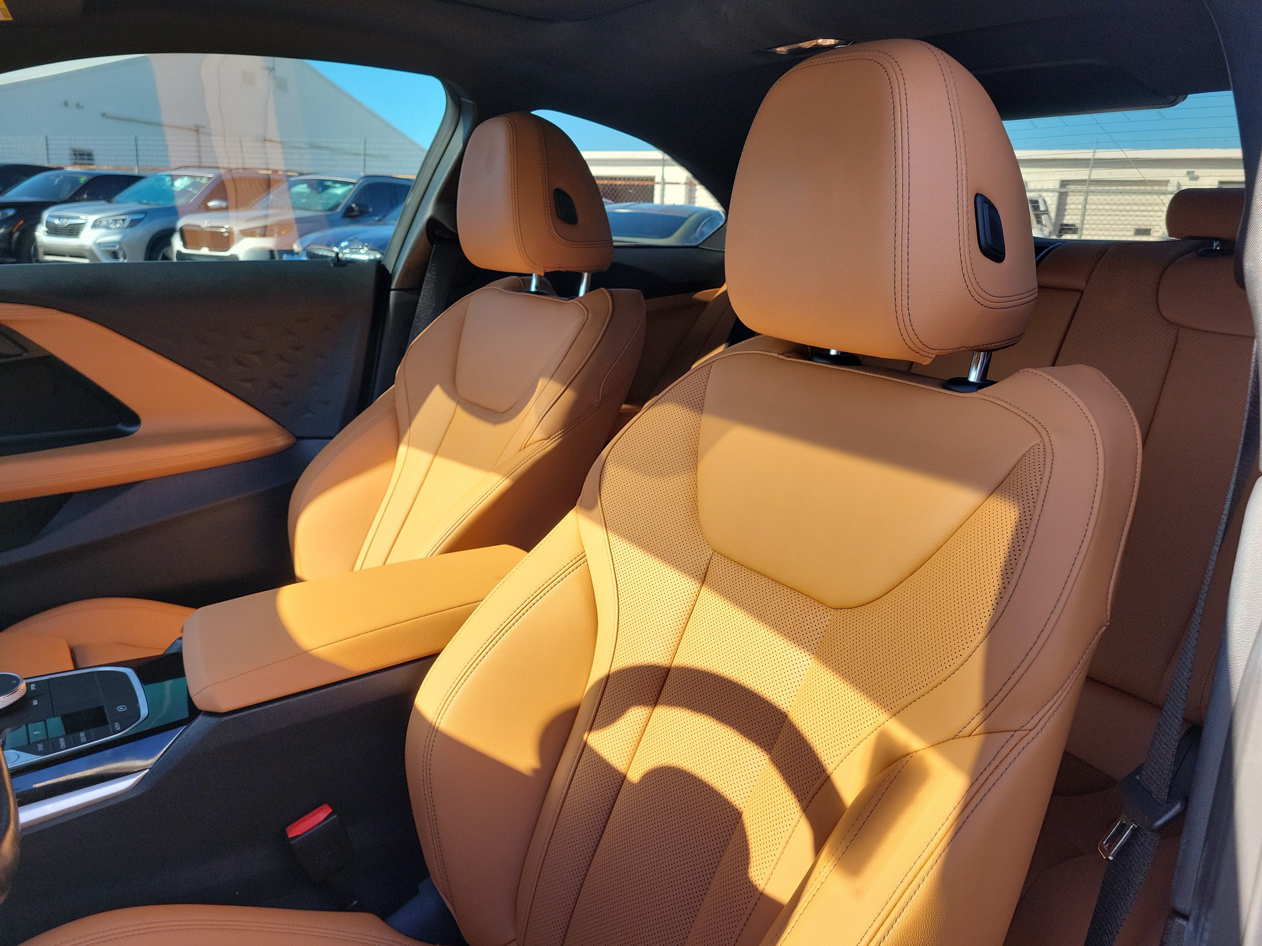 Used 2024 BMW 230i Coupe w/ Premium Package RWD image 17