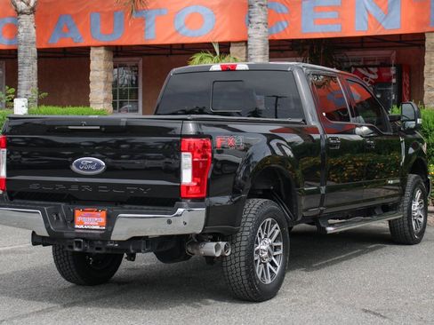 Used 2019 Ford F250 Lariat w/ Lariat Ultimate Package image 11