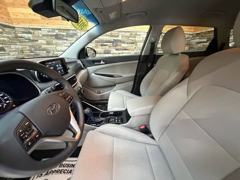 Used 2019 Hyundai Tucson SE image 12