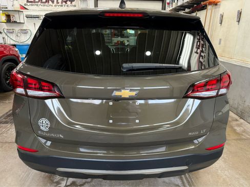 Used 2023 Chevrolet Equinox LT image 4