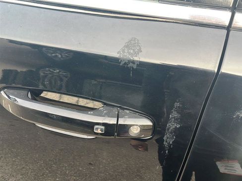 Used 2015 Chevrolet Suburban LT w/ Luxury Package image 33