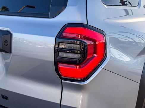 New 2026 Toyota 4Runner SR5 AWD/4WD image 8