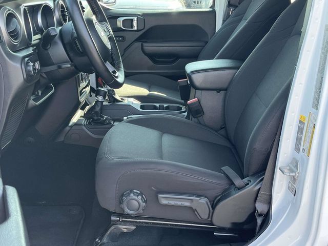 Used 2023 Jeep Gladiator Sport AWD/4WD image 13