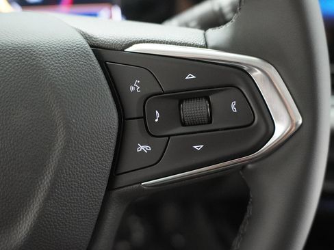 New 2026 Chevrolet Trax LT FWD image 21