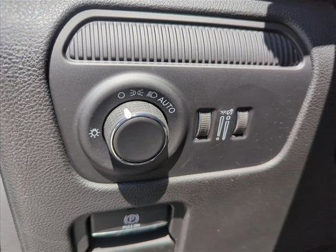 New 2026 Jeep Grand Wagoneer 4WD image 18