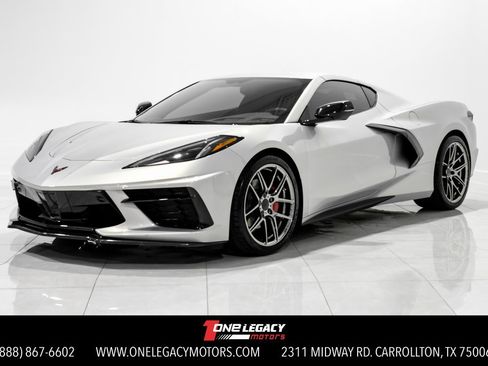 Used 2021 Chevrolet Corvette Stingray 2LT w/ Battery Protection Package image 1