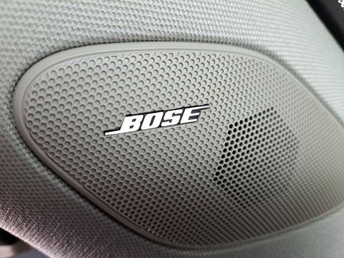 Used 2012 Cadillac SRX Premium image 33