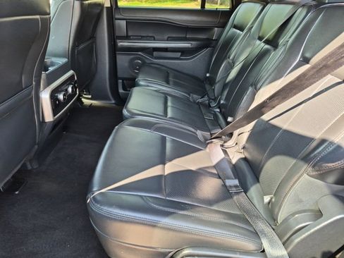 Used 2022 Ford Expedition Max XLT AWD/4WD image 19