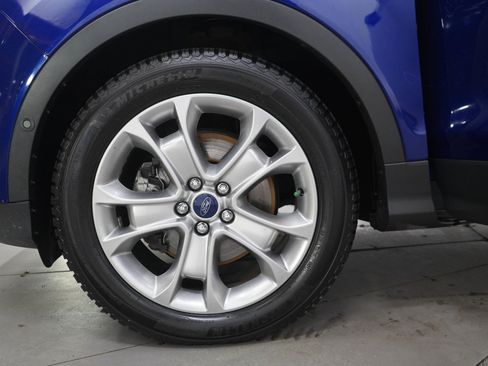 Used 2015 Ford Escape Titanium w/ Equipment Group 301A AWD/4WD image 32