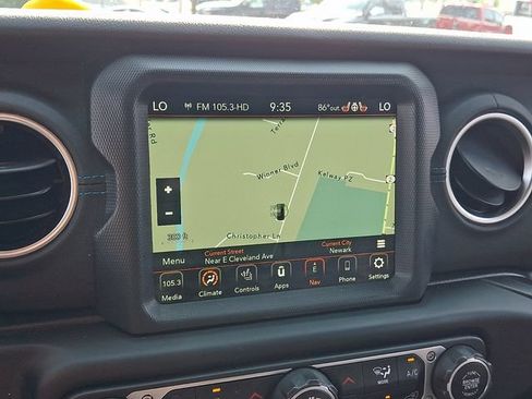 Used 2023 Jeep Wrangler Unlimited Rubicon 4xe w/ Cold Weather Group AWD/4WD image 16