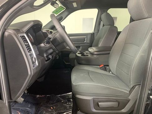 Used 2023 RAM 1500 Classic Warlock AWD/4WD image 11