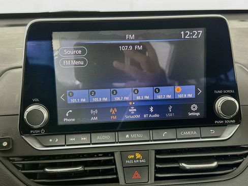 Used 2020 Nissan Altima 2.5 S FWD image 19