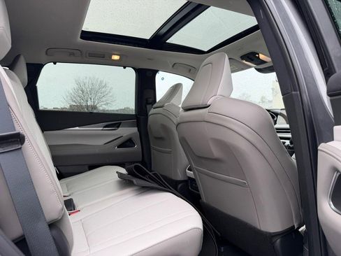 New 2026 INFINITI QX60 Luxe w/ Cargo Package image 4