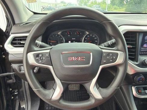 Used 2023 GMC Acadia SLE w/ Infotainment Package AWD/4WD image 17