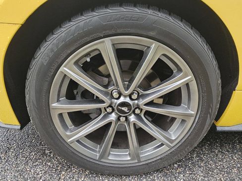 Used 2015 Ford Mustang GT Premium RWD image 24