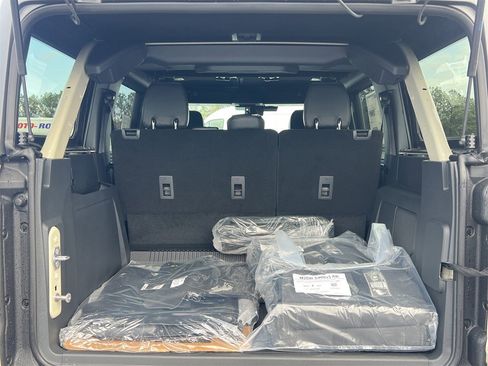 New 2026 Ford Bronco Badlands image 20