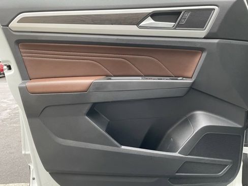 Used 2022 Volkswagen Atlas SE image 9