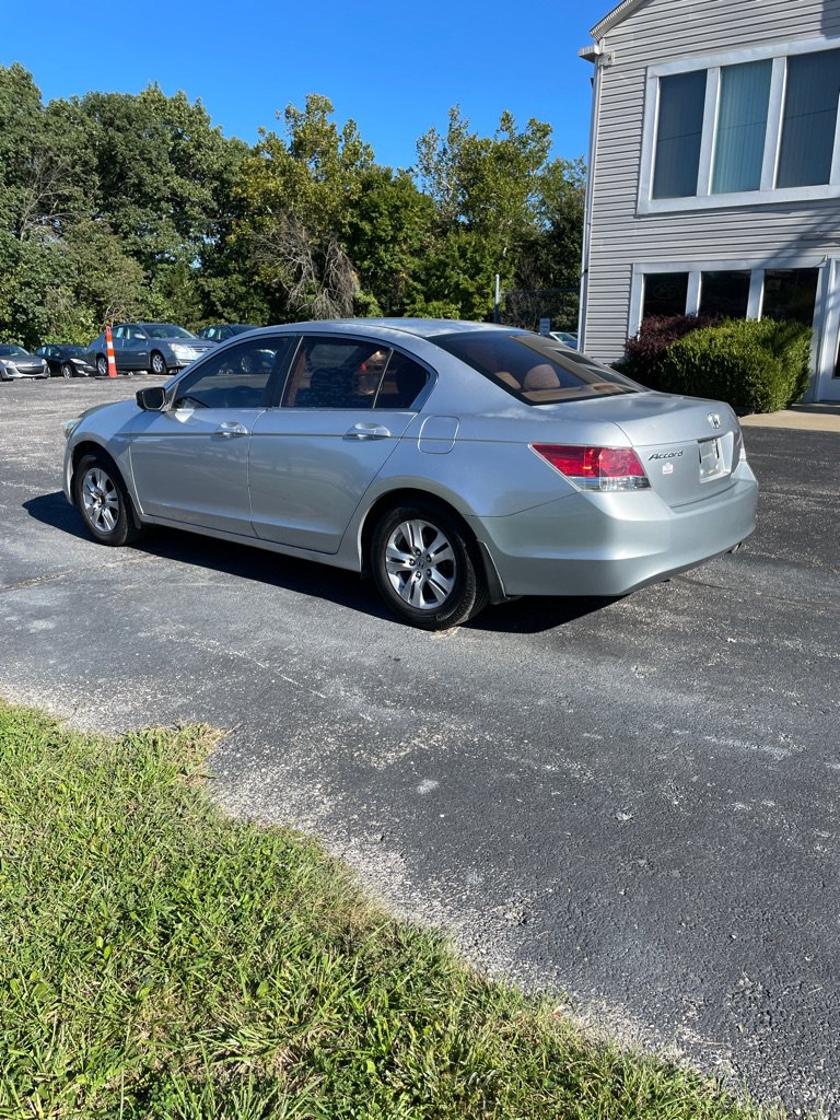 Used 2009 Honda Accord LX-P image 3