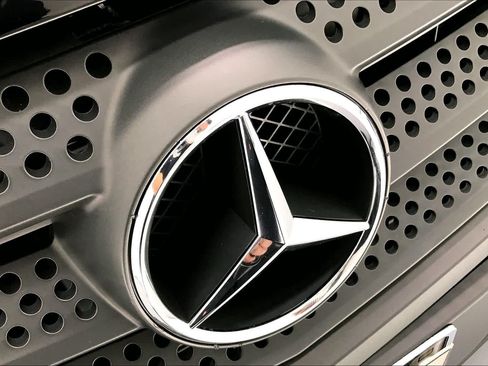 Used 2019 Mercedes-Benz Metris Passenger image 30