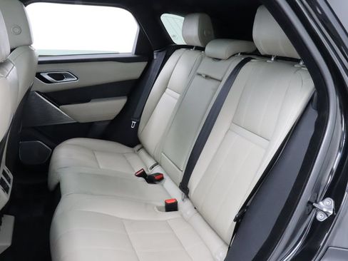 Used 2019 Land Rover Range Rover Velar R-Dynamic SE AWD/4WD image 29