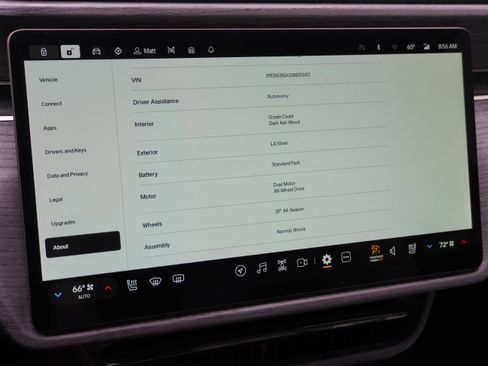 Used 2025 Rivian R1S Adventure AWD/4WD image 24