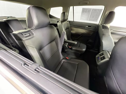 Used 2023 Volkswagen Atlas SE image 26