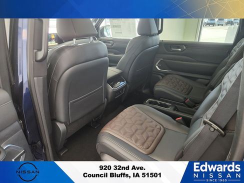 New 2026 Nissan Armada Platinum Reserve AWD/4WD image 17