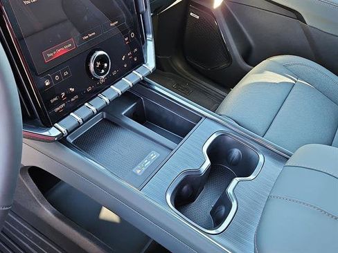 New 2026 GMC Acadia AT4 w/ LPO, Floor Liner Package image 20