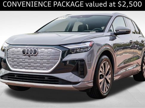 Used 2023 Audi Q4 e-tron Premium w/ Convenience Package image 3