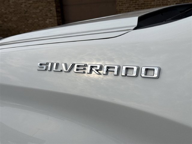 Certified 2022 Chevrolet Silverado 1500 LT w/ All Star Edition Plus AWD/4WD image 34