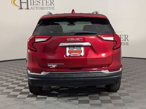 Used 2023 GMC Terrain SLT w/ Infotainment Package II FWD image 6