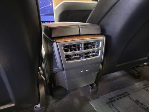 Used 2021 Tesla Model S Long Range image 30