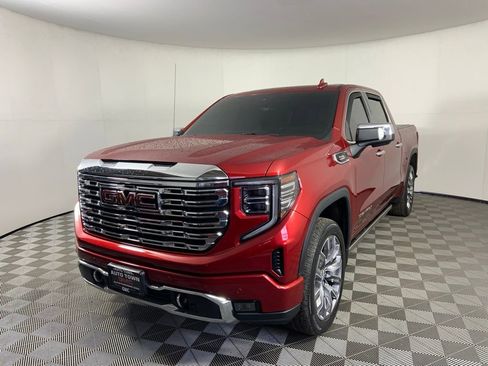 Used 2023 GMC Sierra 1500 Denali w/ Denali Reserve Package image 5