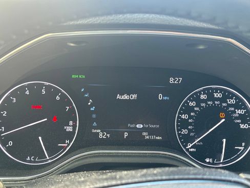 Used 2021 Toyota Avalon Touring FWD image 10