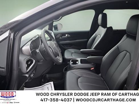 New 2026 Chrysler Voyager LX FWD image 12