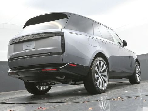 New 2025 Land Rover Range Rover SE image 34