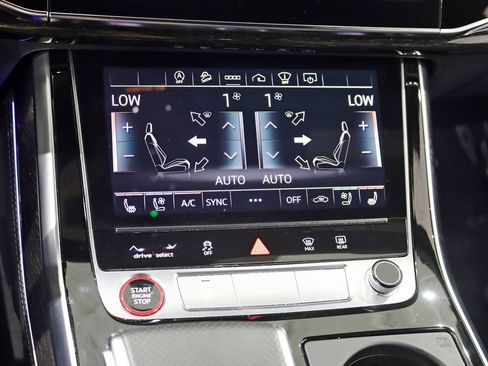 Used 2022 Audi SQ8 Prestige AWD/4WD image 26