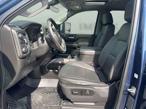 Used 2021 Chevrolet Silverado 2500 LTZ w/ LTZ Plus Package image 9