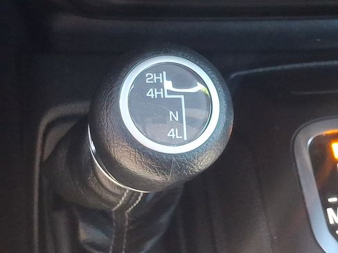 Used 2025 Jeep Wrangler Unlimited Sport AWD/4WD image 24