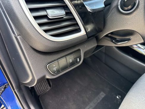Used 2024 Kia Seltos S AWD/4WD image 20